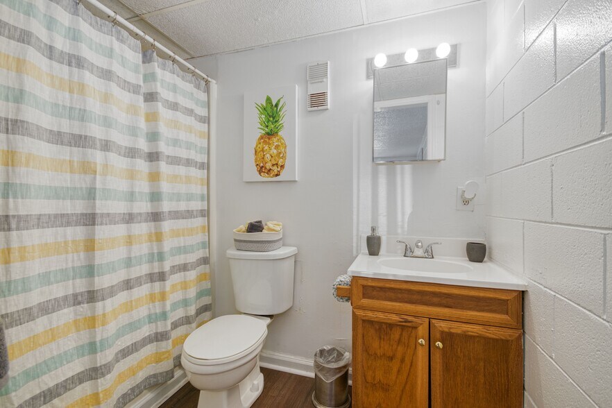 More Photos Of 810 Wadsworth St, Tallahassee Apartments For Sale