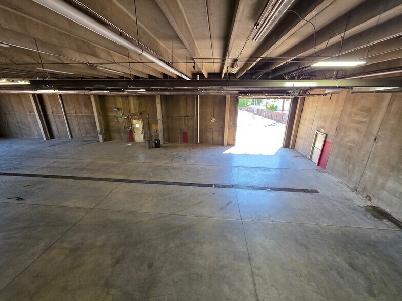 More Photos Of 810 22nd Ave, Greeley Warehouse For Lease