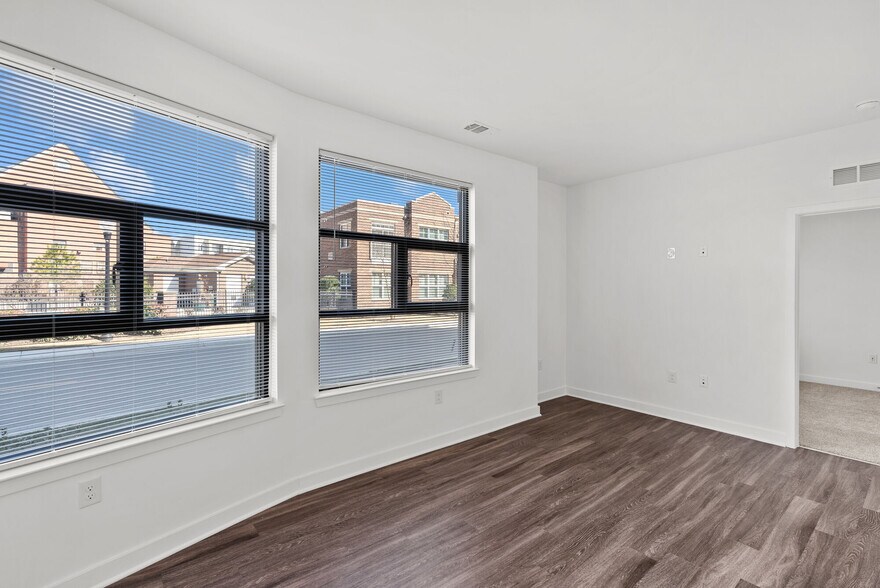 More Photos Of 451 Church St, Norfolk Apartments For Lease