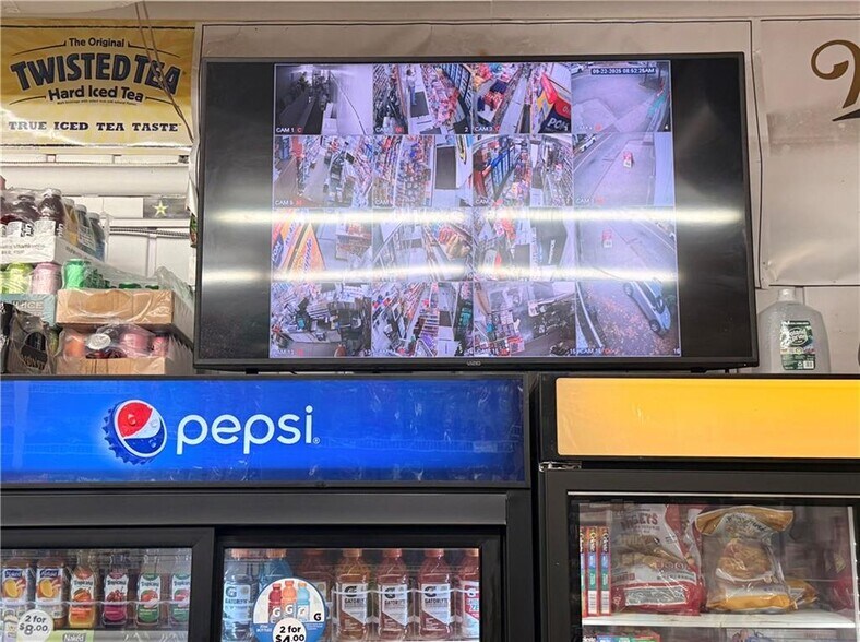 More Photos Of 406 Walnut St, Elmira Convenience Store For Sale