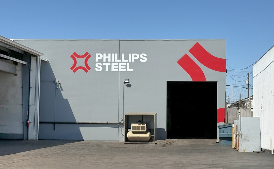 More Photos Of 1545-1555 W Anaheim St, Long Beach Unknown For Lease