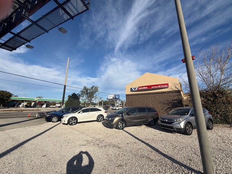 More Photos Of 1109 N Semoran Blvd, Orlando Land For Lease