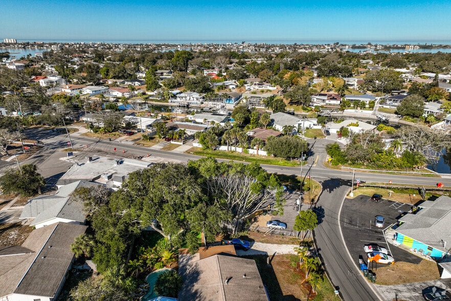 More Photos Of 1511 Indian Rocks Rd S, Largo Medical For Sale