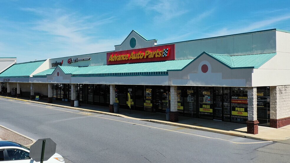 More Photos Of 2641 Shillington Rd, Reading Unknown For Lease