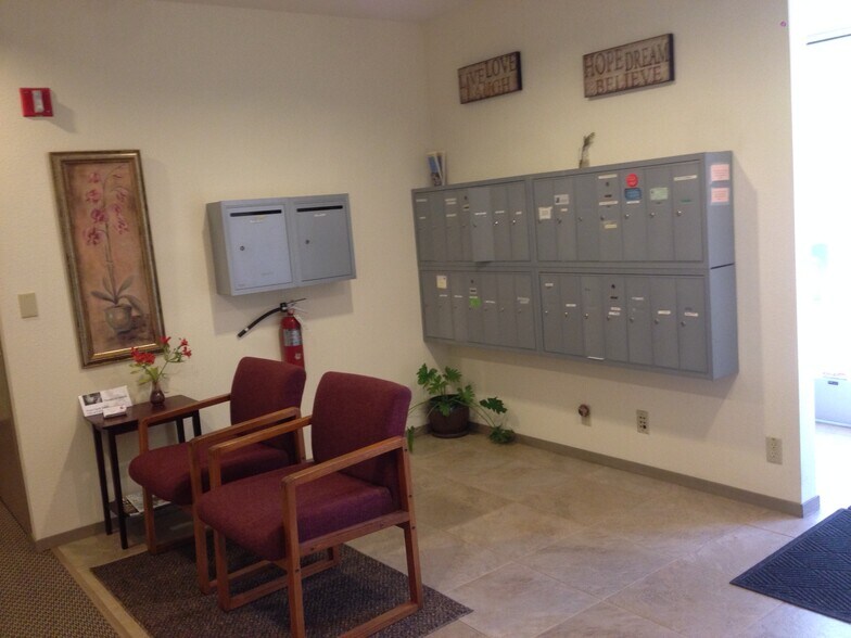 More Photos Of 105 Morris St, Sebastopol Office For Lease