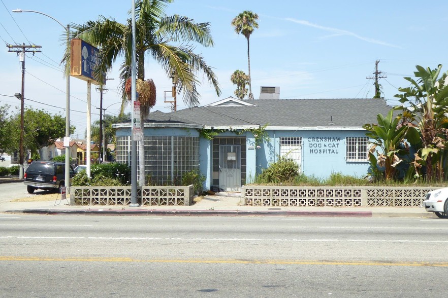 Primary Photo Of 6841 Crenshaw Blvd, Los Angeles Veterinarian Kennel For Lease