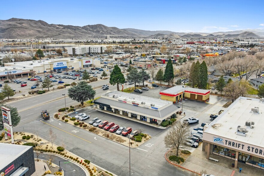 More Photos Of 663-673 N Mccarran Blvd, Sparks General Retail For Sale