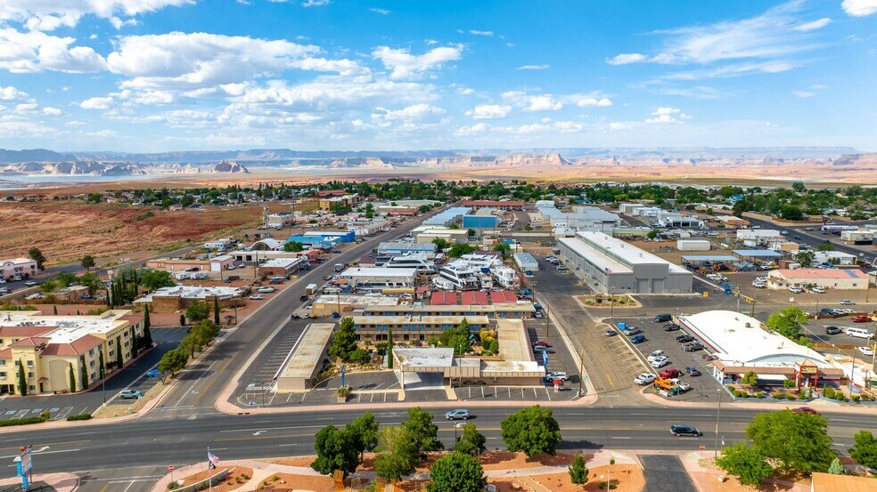 More Photos Of 150 N Lake Powell Blvd, Page Hotel For Sale