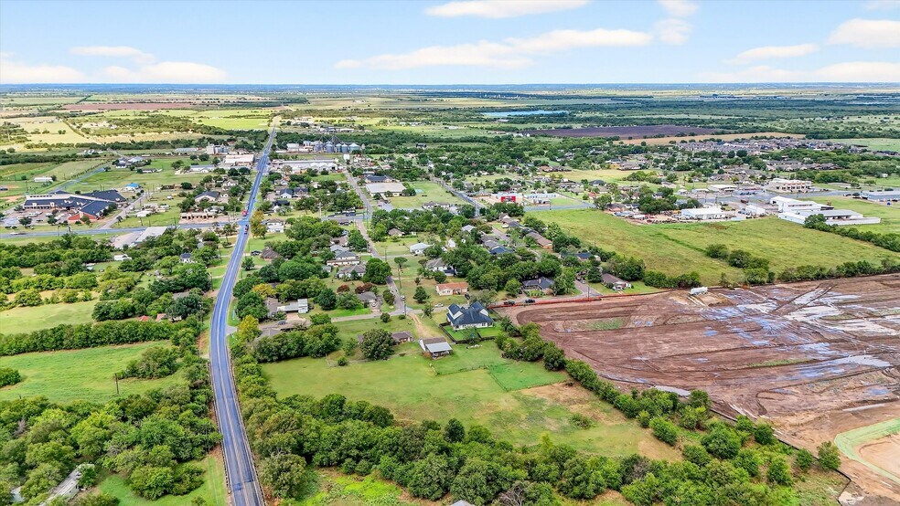 More Photos Of 102 N 9th St, Gunter Land For Sale