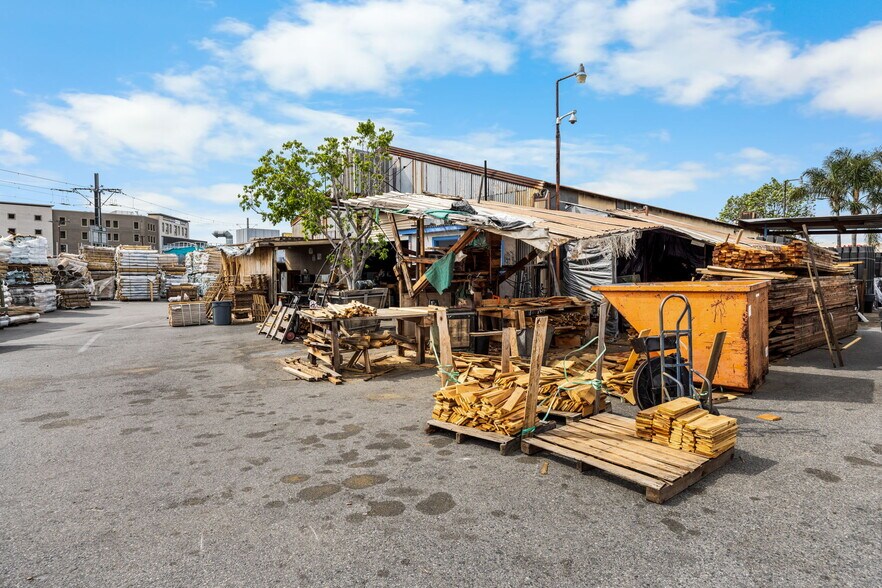 More Photos Of , Santa Ana Unknown For Sale