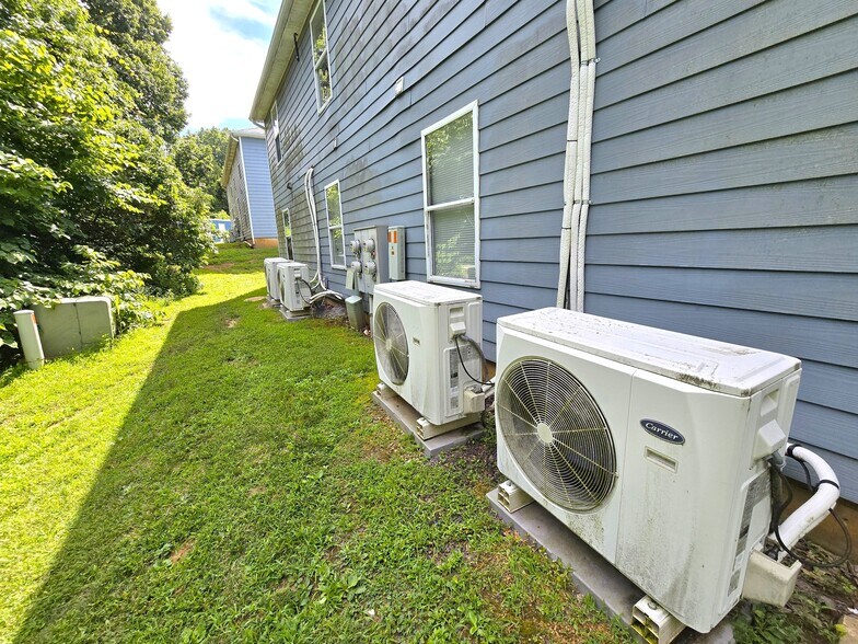 More Photos Of 801 W Walnut St, Desloge Apartments For Sale