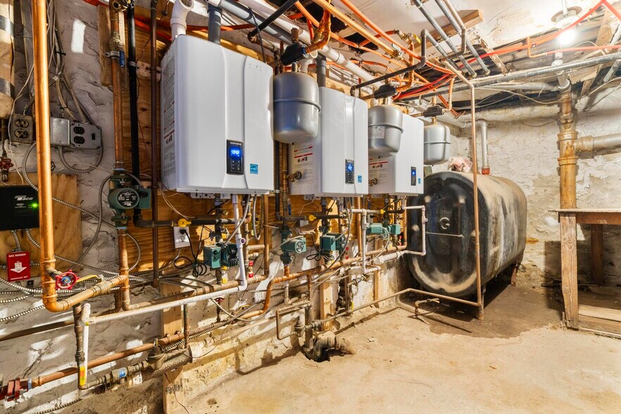 More Photos Of 127-131 Highland Ave, Yonkers Apartments For Sale