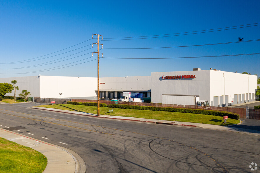 Primary Photo Of 1683 Sunflower Ave, Costa Mesa Manufacturing For Lease