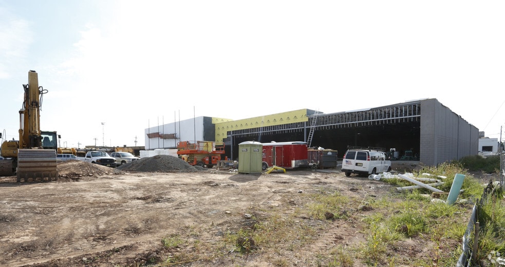 More Photos Of 801 Livingston St, Elizabeth Storefront For Lease