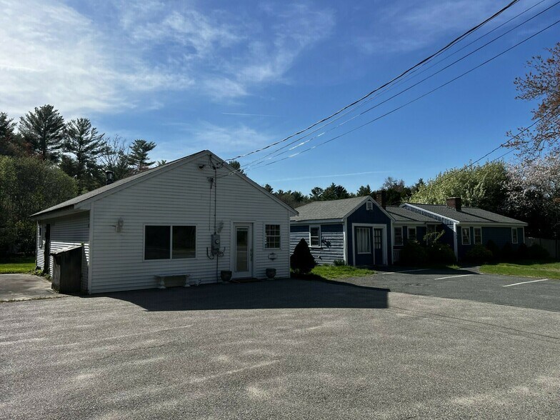 More Photos Of 368 Main St, Plympton Freestanding For Sale