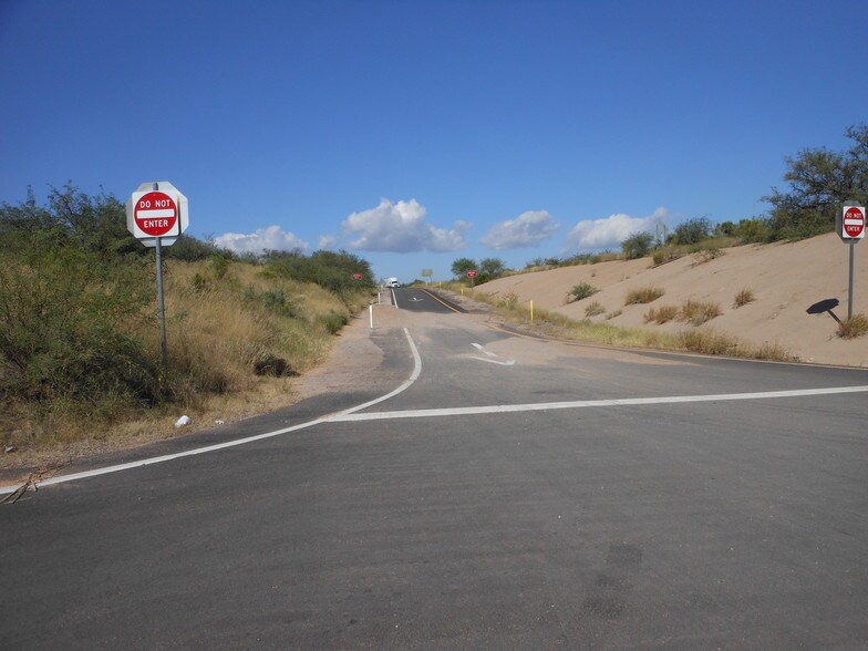 More Photos Of Skyline Interchange @ Interstate 10, Benson Land For Sale