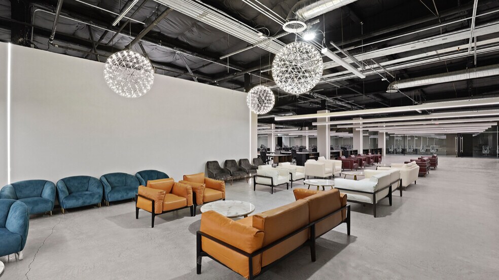 More Photos Of 2250 Maple Ave, Los Angeles Warehouse For Lease