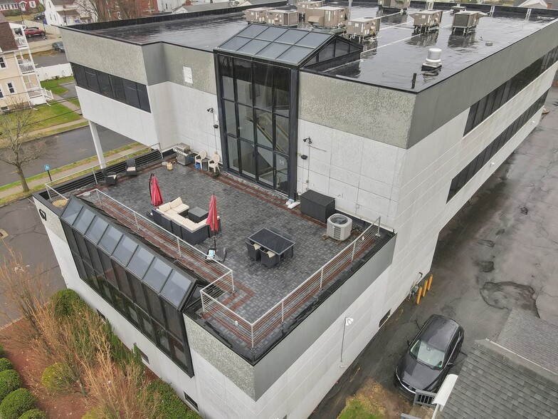 More Photos Of 67 Prospect Ave, West Hartford Medical For Sale