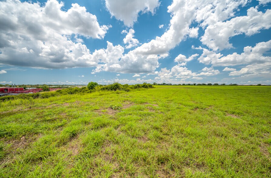 More Photos Of Genoa Red Bluff & Farley Rd, Houston Land For Sale