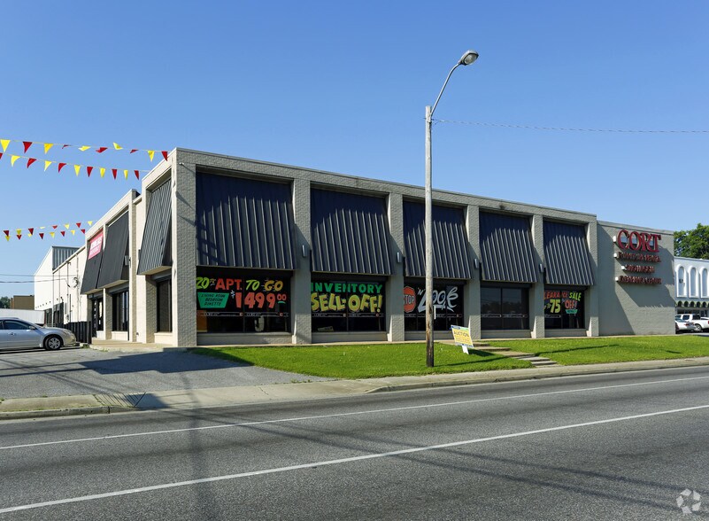 Primary Photo Of 3777 Winchester Rd, Memphis Showroom For Lease