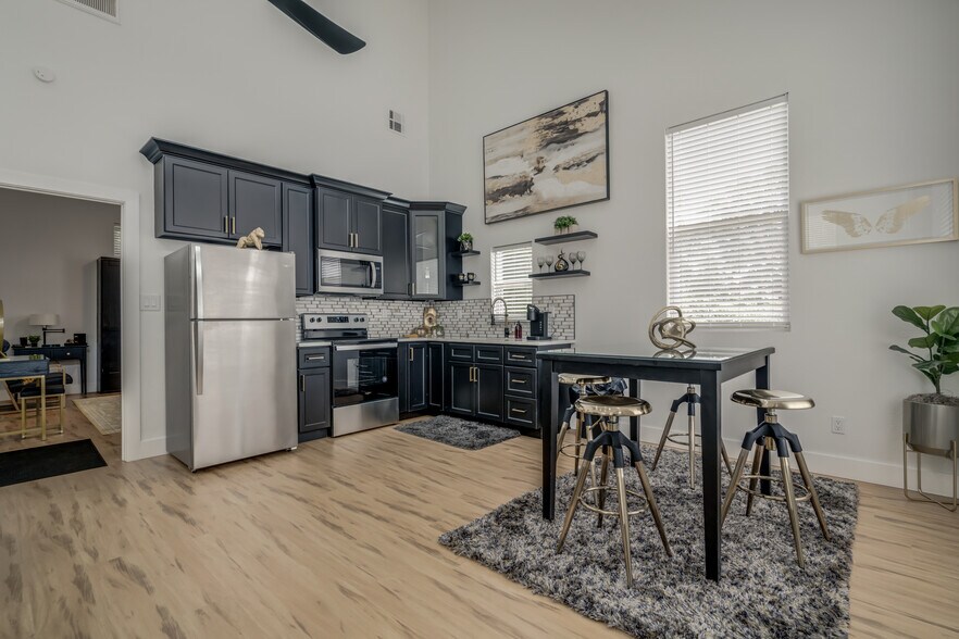 More Photos Of 12204 E County Road 76, Coyle Specialty For Sale