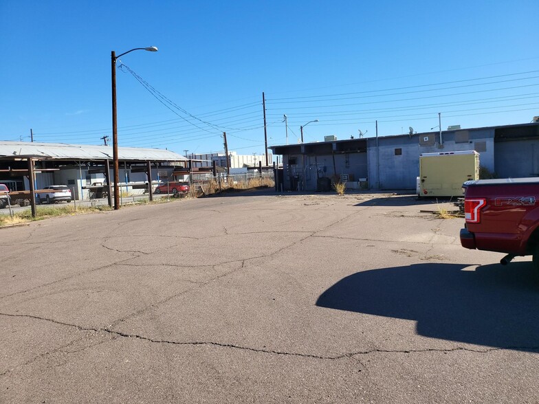 More Photos Of 2026 N 27th Ave, Phoenix Warehouse For Sale