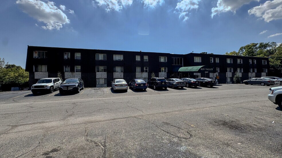 More Photos Of 5459-5473 Kirby Ave, Cincinnati Apartments For Sale