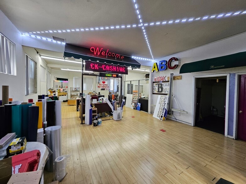 More Photos Of 4922 S Figueroa St, Los Angeles Storefront For Sale