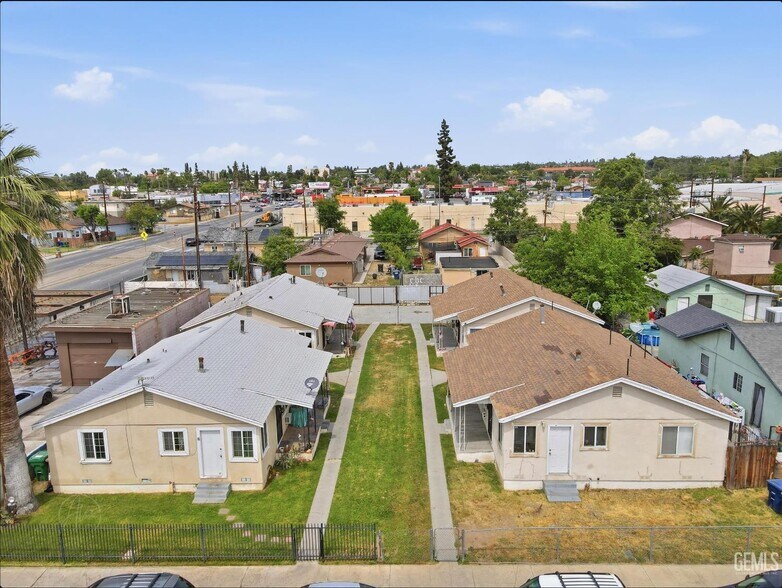 Primary Photo Of 2212 Lake St, Bakersfield Apartments For Sale