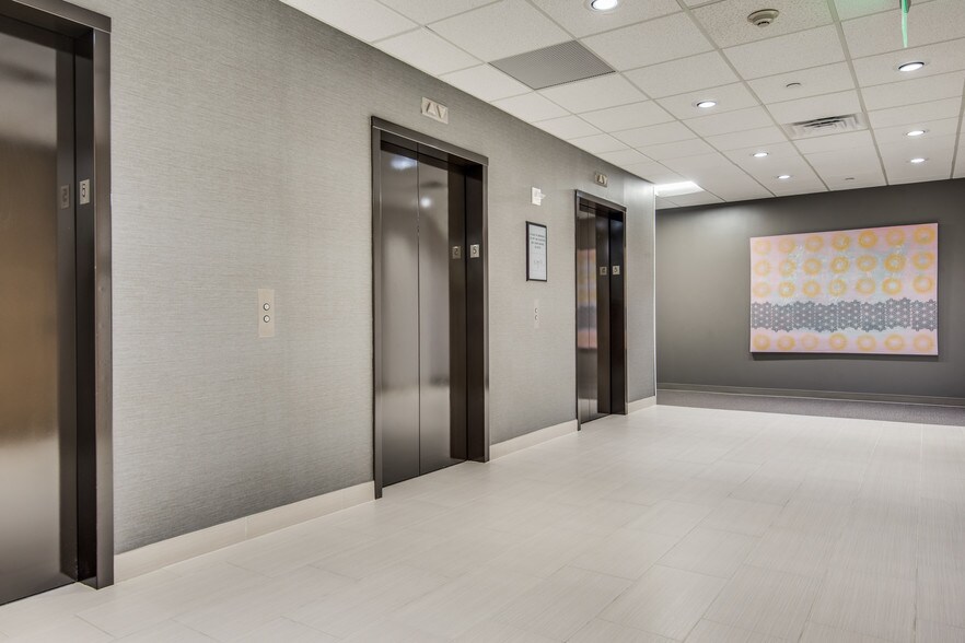 More Photos Of 4101 McEwen Rd, Dallas Office For Lease