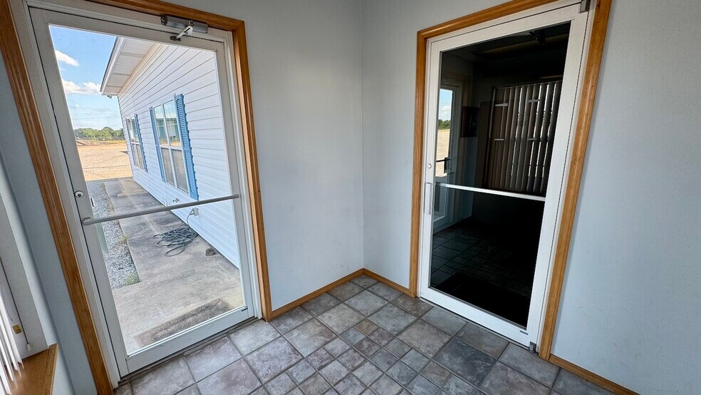 More Photos Of 230 Boyle Rd, Kiowa Service For Sale