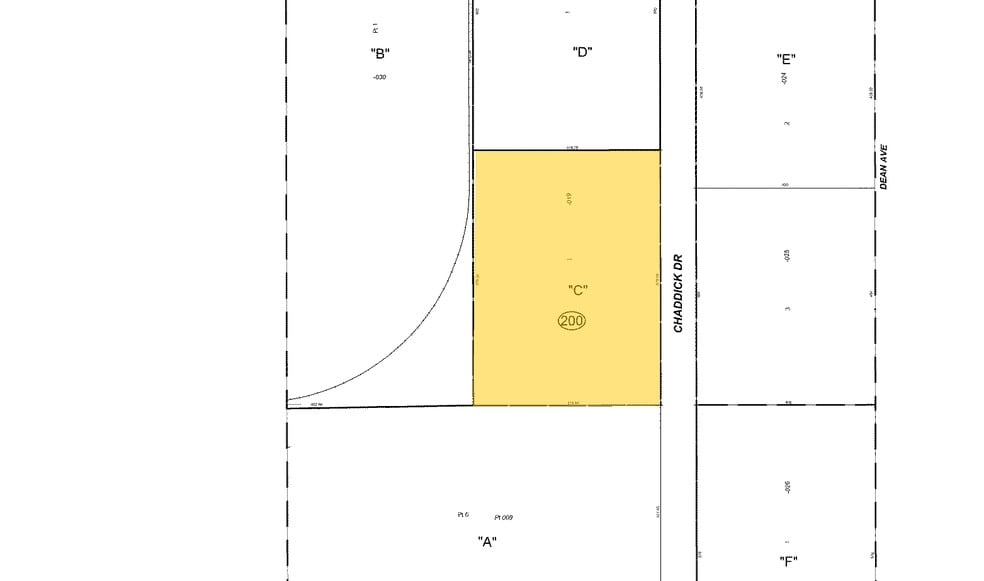 More Photos Of 900 S Chaddick Dr, Wheeling Manufacturing For Lease
