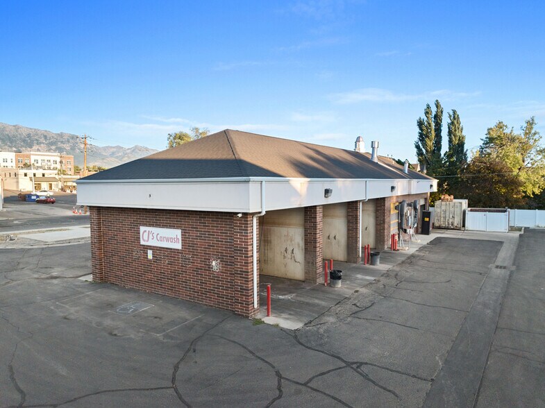 More Photos Of 125 W Center St, Pleasant Grove Specialty For Sale