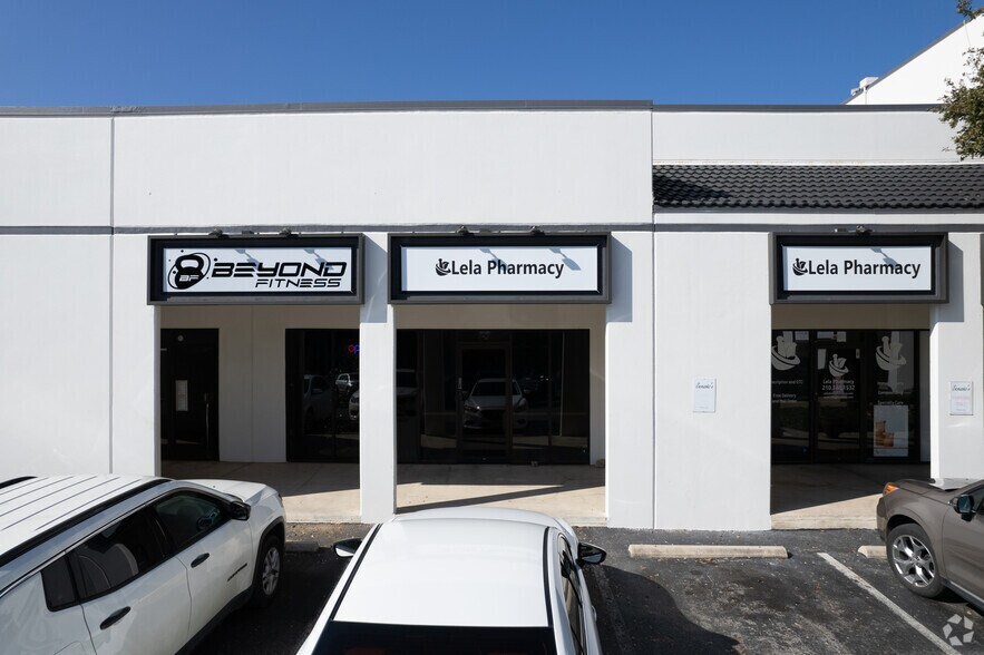 More Photos Of 2525-2607 Jackson-keller Rd, San Antonio Unknown For Lease