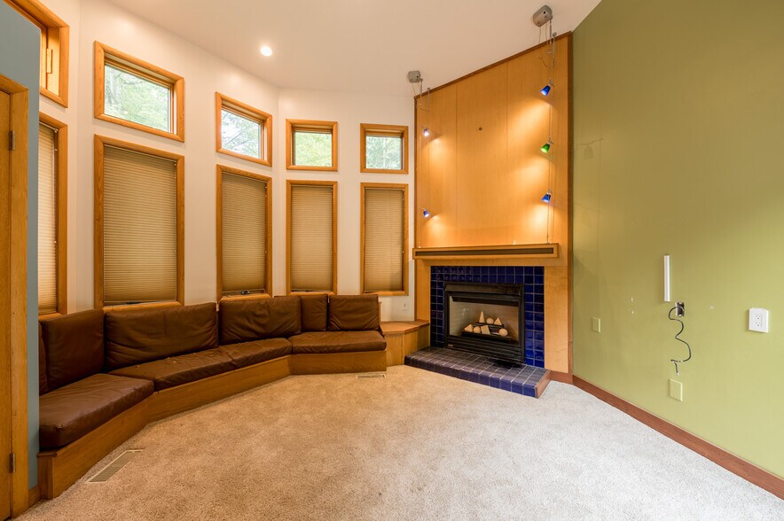 More Photos Of 3313 Four H Camp Rd, Morgantown Specialty For Sale