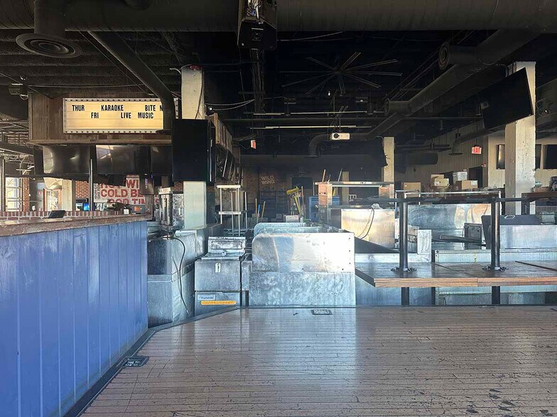 More Photos Of 71 Wilson Ave, Johnson City Storefront Retail Office For Sale