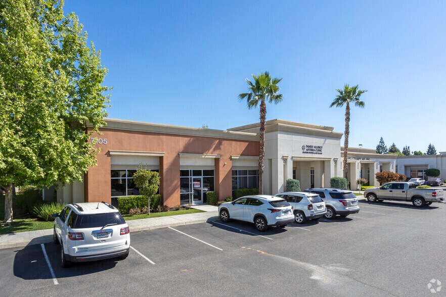 More Photos Of 7105 N Chestnut Ave, Fresno Medical For Sale