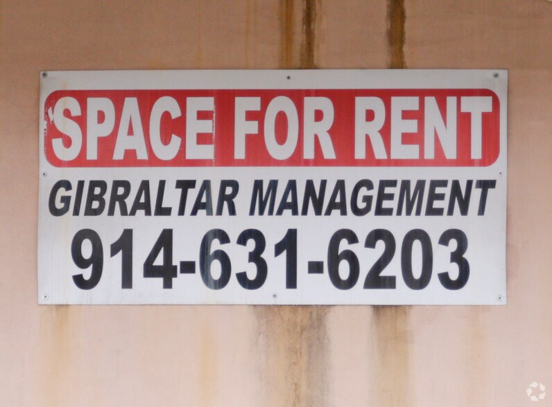 More Photos Of 2314 E Andrew Johnson Hwy, Morristown Storefront For Lease