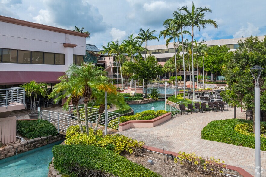 More Photos Of 7100 W Camino Real, Boca Raton Unknown For Lease