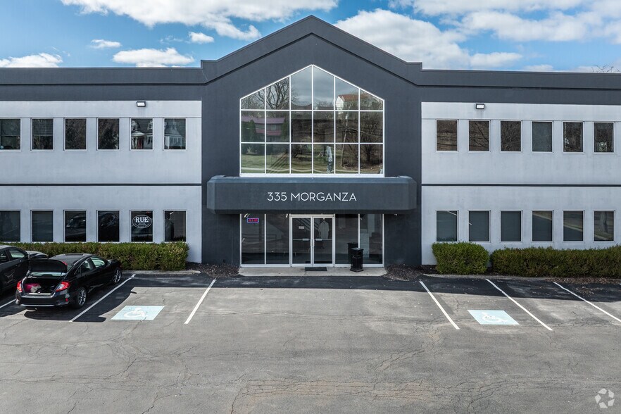 More Photos Of 335 Morganza Rd, Canonsburg Freestanding For Lease