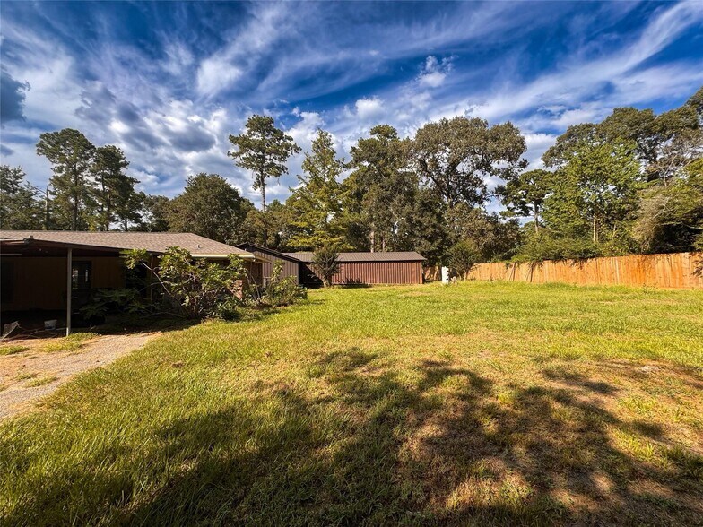 More Photos Of 15331 Lake Lamond Rd, Conroe Flex For Lease