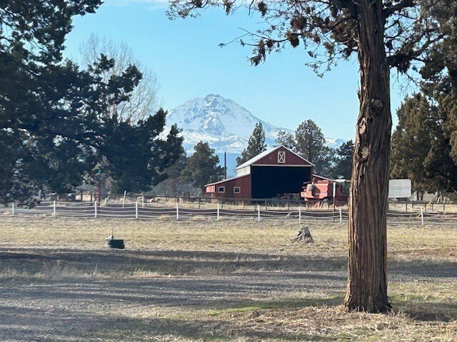 More Photos Of 65320 US 20, Bend Winery Vineyard For Sale