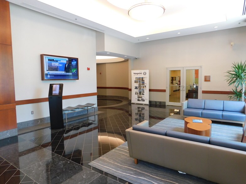 More Photos Of 2331 Mill Rd, Alexandria Office For Lease