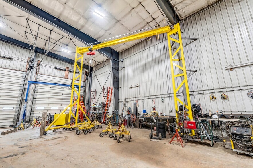 More Photos Of 163 Main Rd N, Frankfort Warehouse For Sale