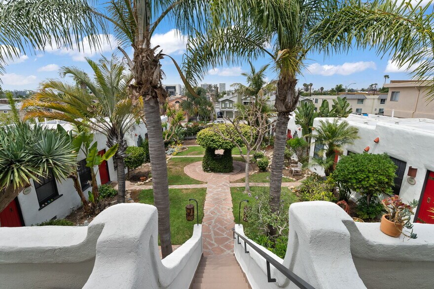 More Photos Of 3933-3945 Hamilton St, San Diego Apartments For Sale