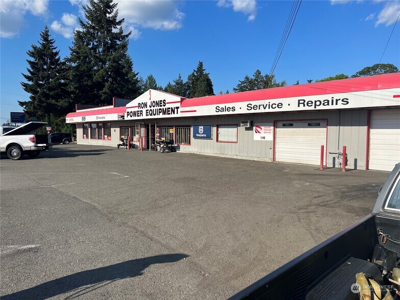 Primary Photo Of 14423 Pacific Ave S, Tacoma General Retail For Sale