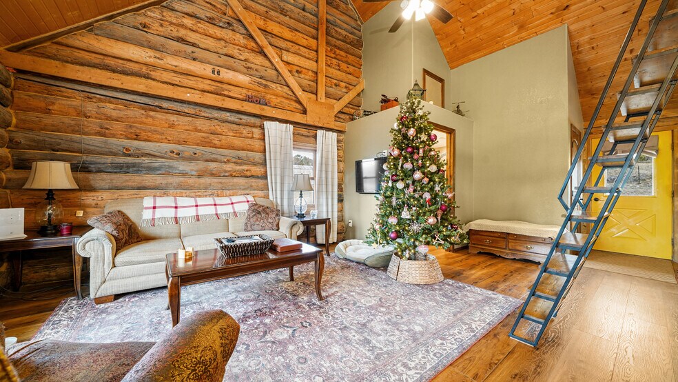 More Photos Of 41 County Road 9, Meeker Specialty For Sale