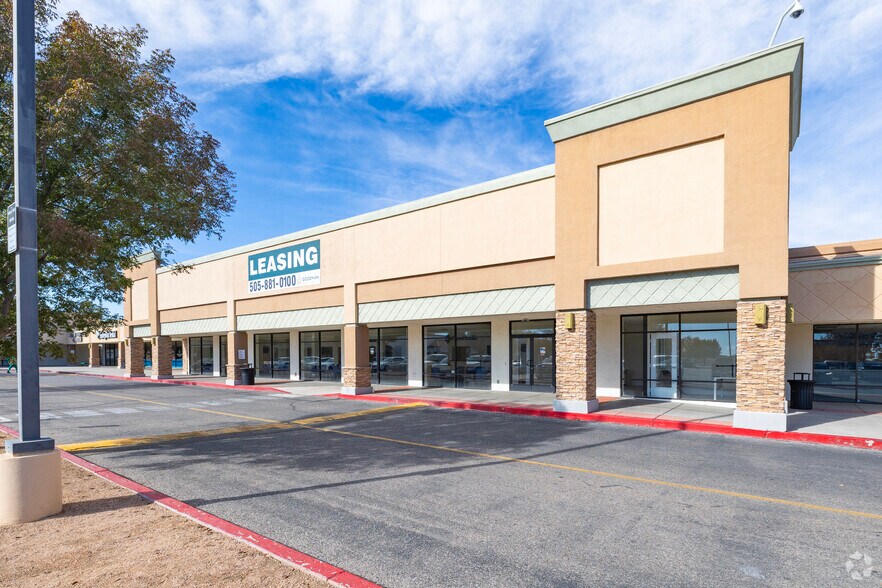 More Photos Of 3211-3231 Coors Blvd SW, Albuquerque Unknown For Lease