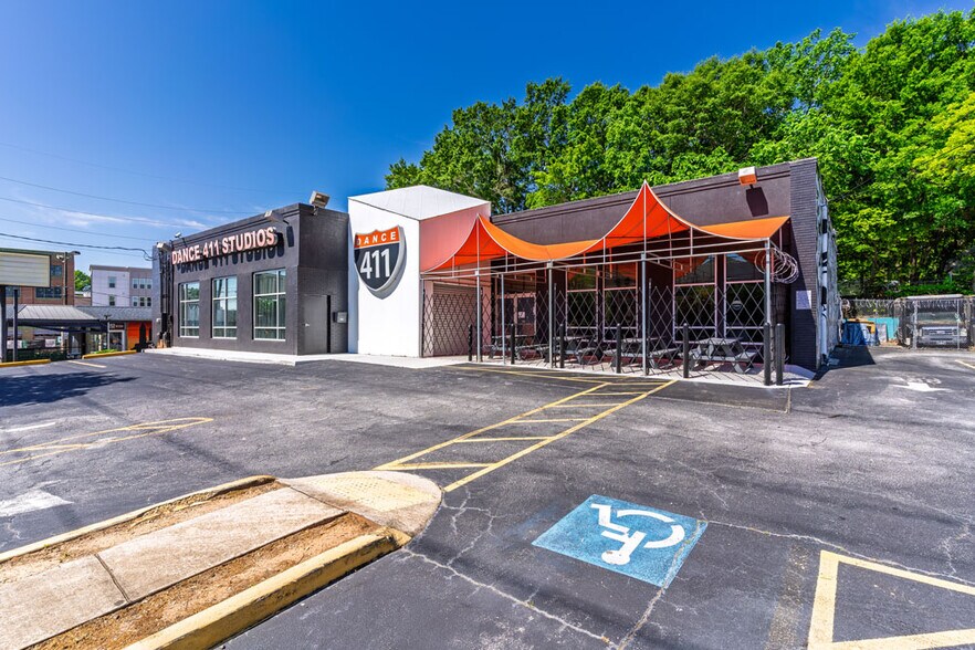 Primary Photo Of 475 Moreland Ave SE, Atlanta General Retail For Lease