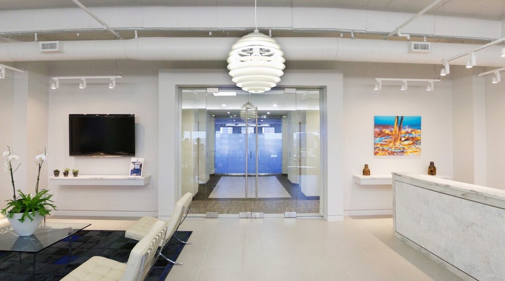 More Photos Of 3710 Rawlins St, Dallas Coworking Space